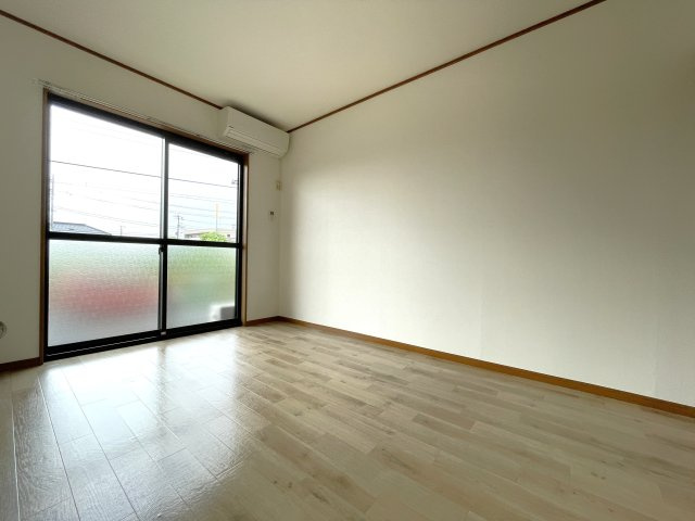 さざんかハイツの洋室