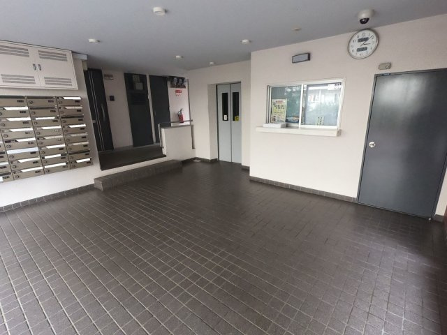 ☆京阪墨染駅徒歩３分＆３沿線利用可能☆２階角住戸☆ヴィラ墨染のエントランス|エントランス
