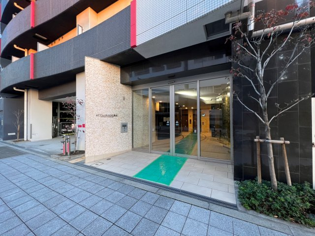 AFFLUENCE難波のエントランス