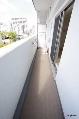 meetMe梅田西　仲介手数料無料のバルコニー