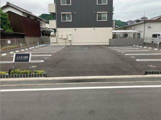 【駐車場】 | 駐車場に車を止められます