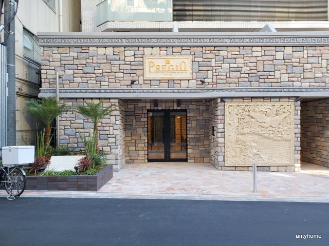 プレジオ鎗屋町 仲介手数料無料のエントランス