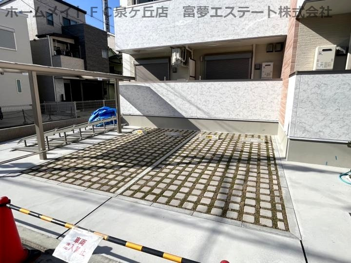 フジパレス鳳駅西Ⅴ番館 の駐車場