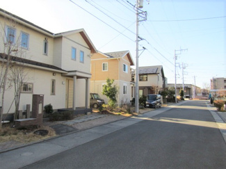 【前面道路含む現地写真】 | 前面道路含む現地写真です