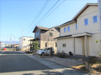【前面道路含む現地写真】 | 前面道路含む現地写真です