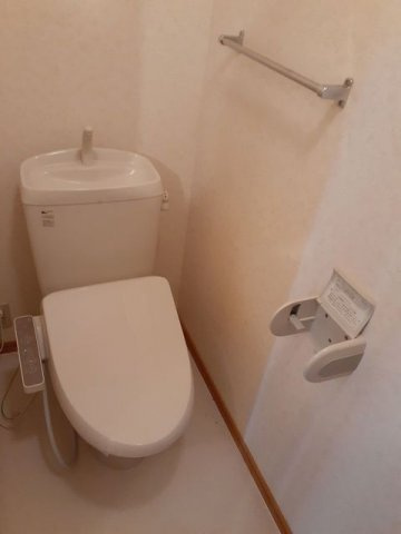 ケント・アヴェニュー弐番館のトイレ|シンプルで使いやすいトイレです