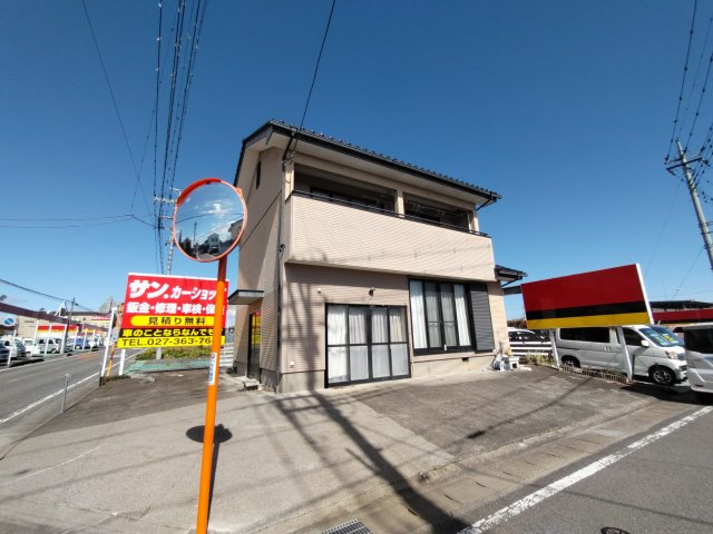 高崎市正観寺町店舗併用住宅の外観
