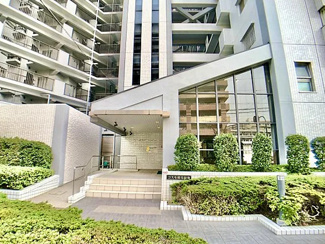 【外観】 | 緑あふれる外観