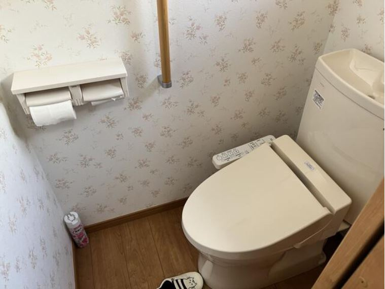 藤岡市上戸塚　中古800のトイレ