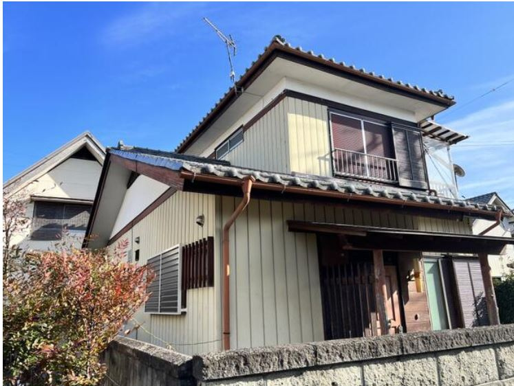 藤岡市上戸塚　中古800の外観