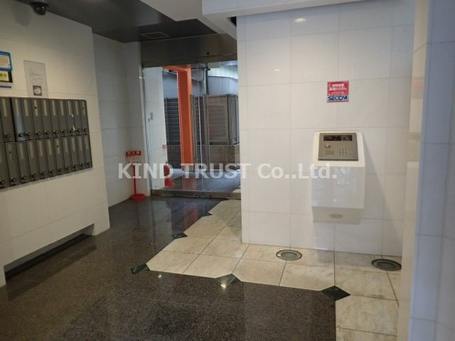 ルクレール中崎のエントランス|清潔なエントランスです