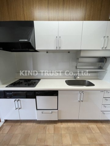 さざなみプラザ22号棟のキッチン|キッチンでお料理をお楽しみください