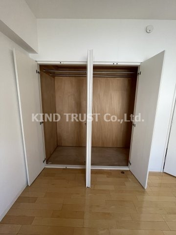 さざなみプラザ22号棟の収納|収納のためのスペースです