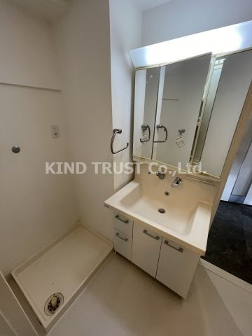 さざなみプラザ22号棟の洗面所|忙しい朝には欠かせない洗面所です