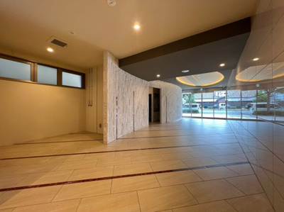 【ロビー】 | セレニテ谷九プリエ