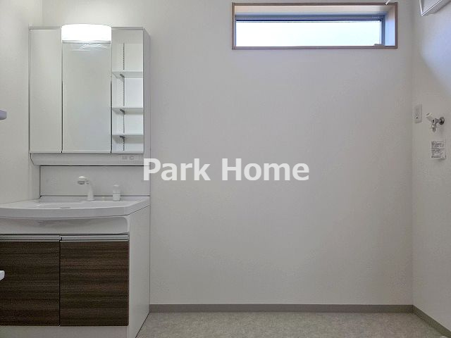 高知市南久万・北 新築戸建ての洗面所