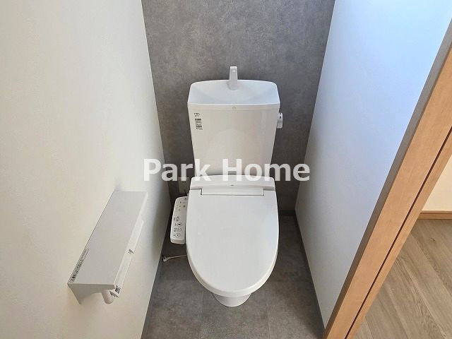 高知市南久万・北 新築戸建てのトイレ|２F：トイレ