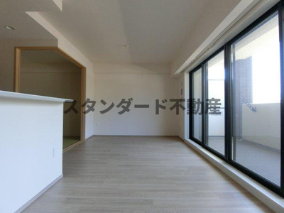 【居間・リビング】 | ロジュマン千里中央ヒルズ