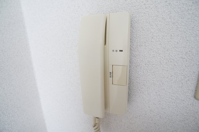 【セキュリティ】 | ファミーユ三田 | インターホン付き