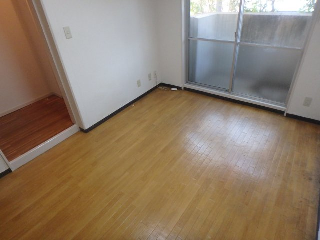 【寝室】 | シャンブルド甲東園