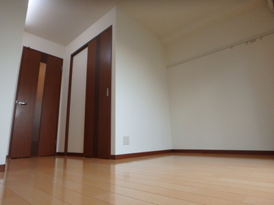 【居間・リビング】 | ルミネ甲東園 | ゆったり過ごせるリビングです