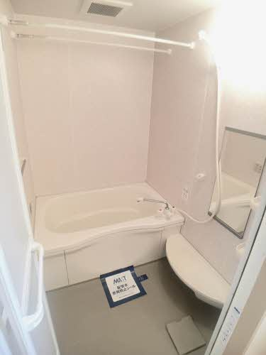 メゾン・セリーヌの浴室