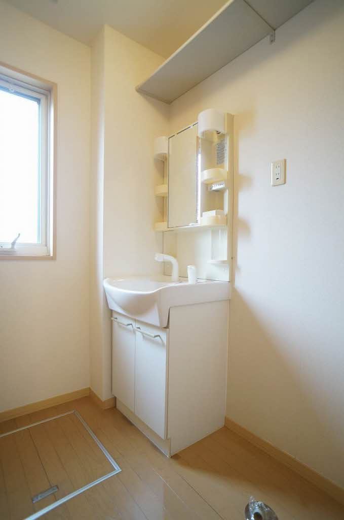 メゾン・セリーヌの独立洗面台