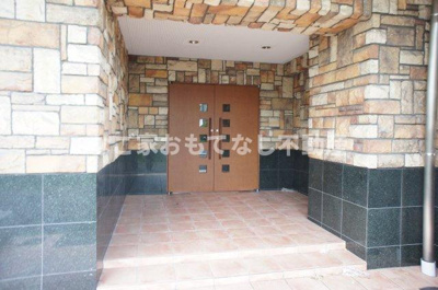 【エントランス】 | ドゥカンパーニュ