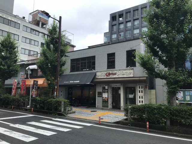 大津市梅林１丁目の店舗一部の外観