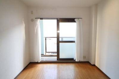 【居間・リビング】 | ドミールカメリア