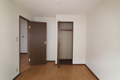 【洋室】 | ドミールカメリア