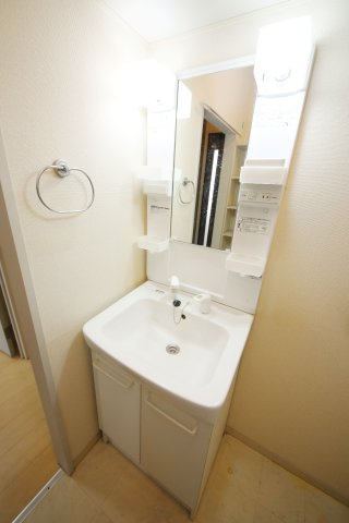 ラフォーレ柊の独立洗面台