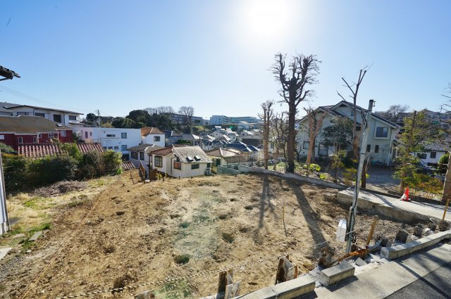 【保土ケ谷桜ヶ丘２丁目11-5新築戸建てＢ号棟】（桜台小学校・岩崎中学校）の外観|開放感のある立地です