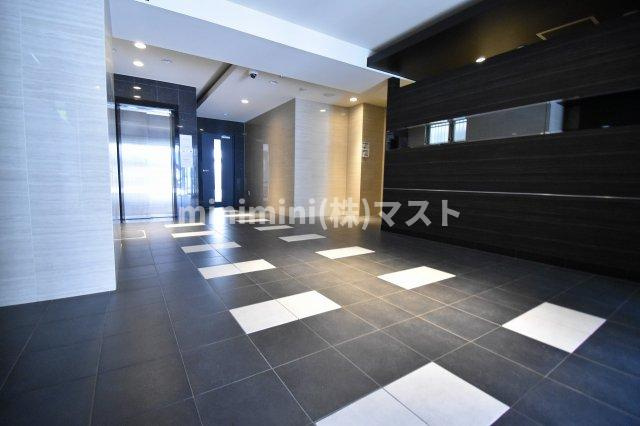 プレサンス上町台リベルテのロビー