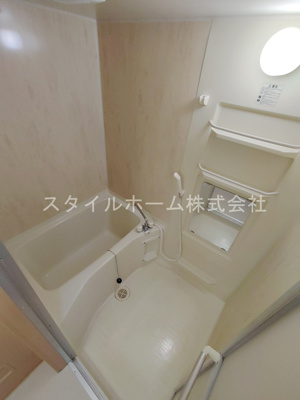 【浴室】 | ライフイン・エスタ | 別部屋写真です。