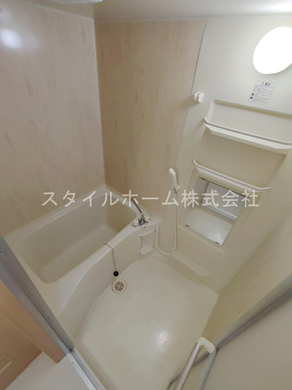 【浴室】 | ライフイン・エスタ | 別部屋写真です。