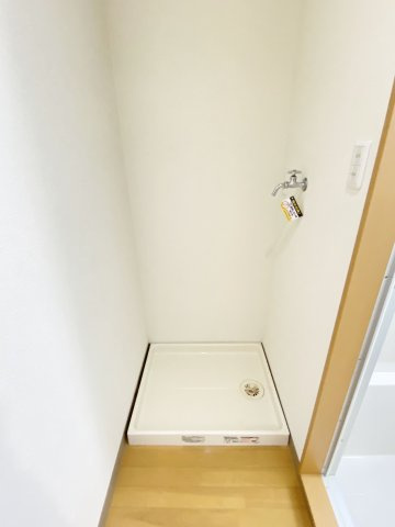 【設備】 | インター御坊ハイツウエヒラ | 室内洗濯機置場