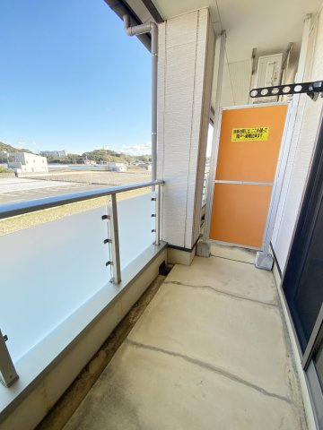 【バルコニー】 | インター御坊ハイツウエヒラ | ※同物件、別のお部屋の写真です。