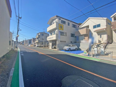 【前面道路含む現地写真】 | 武蔵村山市中藤5丁目　全2棟