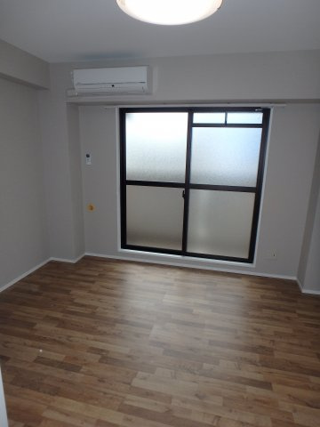 セリバテール伊丹