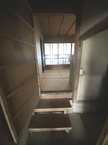 斐川町上庄原　戸建ての収納|土間収納2階