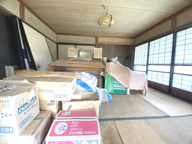 斐川町上庄原　戸建ての和室|１F　縁側付和室