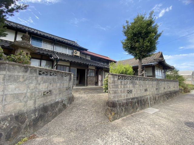 斐川町上庄原　戸建ての外観