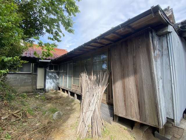 斐川町上庄原　戸建ての外観