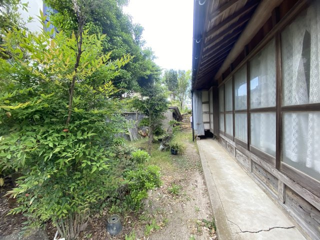 斐川町上庄原　戸建ての庭