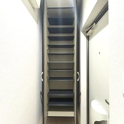 デリス・メゾンⅥの玄関
