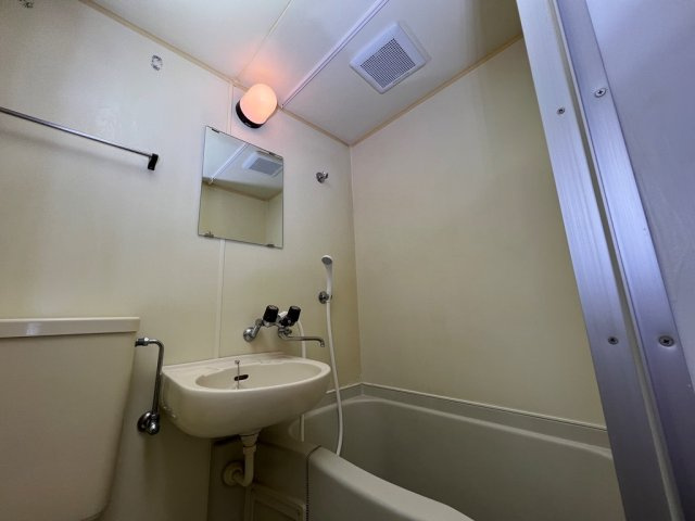 レオパレス南栄第4の浴室