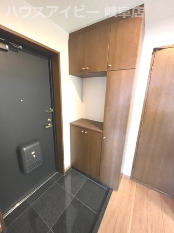 テラスノバ穂積只越！9階部分！角部屋！日当り・眺望良好です♪管理費・修繕積立金合計11400円！の玄関|テラスノバ穂積只越！9階部分！角部屋！日当り・眺望良好です♪管理費・修繕積立金合計11400円！敷地内駐車場5000円！