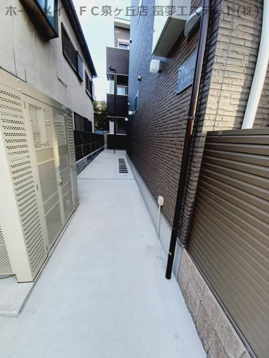 F+style出島海岸通のエントランス