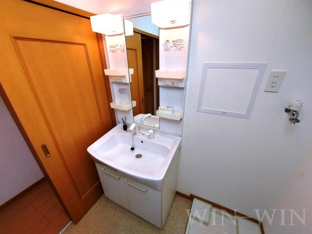 フレシール天伯 C棟の独立洗面台